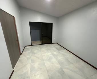 Casa a la venta en el Residencial Elizabeth, ubicado en Canoas de Alajuela.