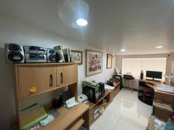 Se vende local en Centro Comercial de Escazú 25-136, $ 230,000, 2, San José, Escazú