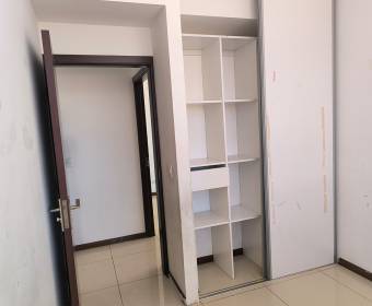 Apartamento a la venta en condominio Bambú Eco Urbano San José.