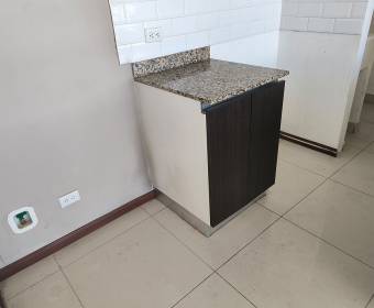 Apartamento a la venta en condominio Bambú Eco Urbano San José.