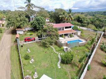 Alquiler de Casa Amueblada en Guacalillo, Puntarenas. 