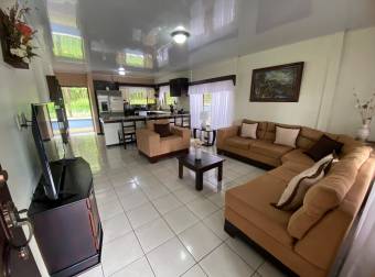 Beautiful house just 25minutes from La Fortuna