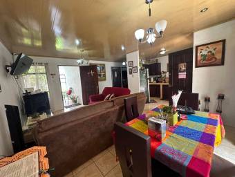 Venta de Casa en San Isidro, Alajuela. RAH 24-1756