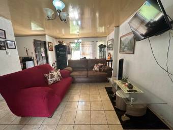 Venta de Casa en San Isidro, Alajuela. RAH 24-1756