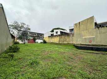 ALQUILER DE CASA, BARRIO ESCALANTE.