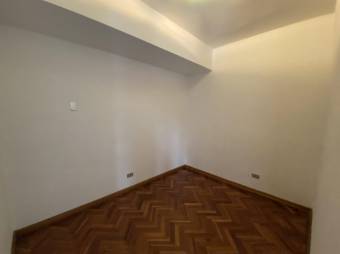 Se vende moderno apartamento en San Rafael Escazú 25-184