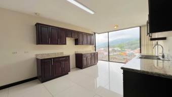 Se vende moderno apartamento en condominio de Escazú 25-1035