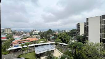 Se vende moderno apartamento en condominio de Escazú 25-1035