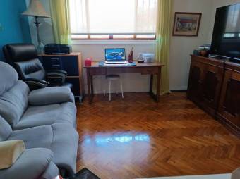 Se vende moderna casa con terraza en San Rafael Escazú 25-1164