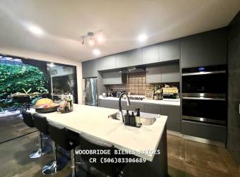 Escazu home for sale $479.000 / 4 bedrooms