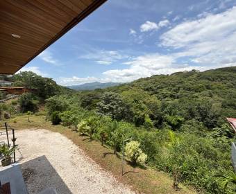 House for sale in San Miguel de Turrúcares with a large lot overlooking a nature reserve House for sale in San Miguel de Turrúcares with a large lot overlooking a nature reserve