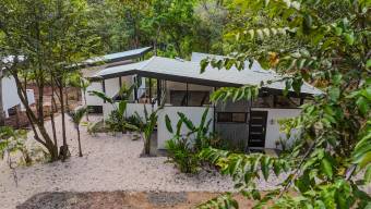 Brand new furnished villa near the best beaches of Guanacaste Brand new furnished villa near the best beaches of Guanacaste