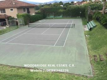 Casa en alquiler Escazú Guachipelín $2.850 /275 mts., 3 dormitorios 