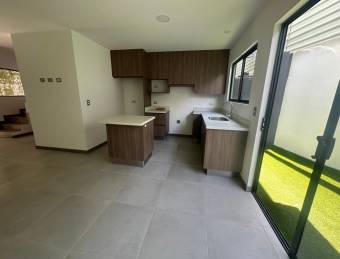 ALQUILER DE CASA NUEVA, ALAJUELA, SAN RAFAEL, CONDOMINIO ARCADIA - 9702323