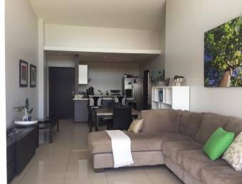 VENTA DE APARTAMENTO AMUEBLADO, SAN JOSE, SANTA ANA, CONDOMINIO TEMPO - 9702425