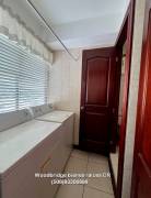 Escazú Trejos Montealegre apartamento en alquiler $1.400 /amoblado