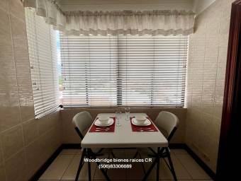 Escazú Trejos Montealegre apartamento en alquiler $1.400 /amoblado