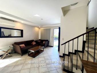 Escazú casa en alquiler amoblada o sin muebles $1.350 /2 dormitorios