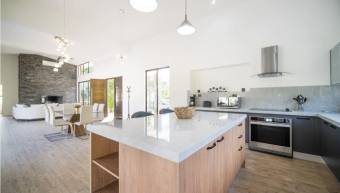  House for Sale in Central Tamarindo