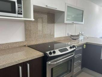 Se alquila apartamento en Guachipelín de Escazú #26-1070