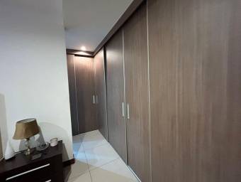 Casa en Venta Rio Oro Santa Ana #24-1379