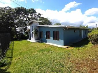 AMPLIA CASA EN VENTA, CONCEPCIÓN, SAN RAMÓN, ALAJUELA  