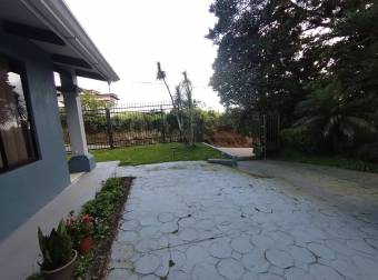 AMPLIA CASA EN VENTA, CONCEPCIÓN, SAN RAMÓN, ALAJUELA  