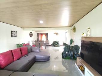AMPLIA CASA EN VENTA, CONCEPCIÓN, SAN RAMÓN, ALAJUELA  