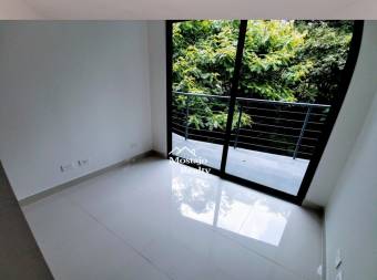 Alquiler de apartamento, Condominio San Nicolas de Bari, Santa Ana