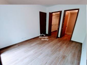 Alquiler de apartamento, Condominio San Nicolas de Bari, Santa Ana
