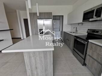 Alquiler apartamento condominio Parques del Sol, Santa ana, full amenidades