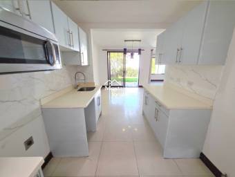 Alquiler de Casa Condominio Parques del Sol, Santa Ana