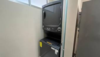 Se vende casa con mucha luz natural en Ulloa Heredia 26-1160