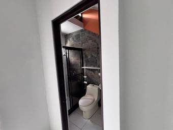 House for sale in Mercedes Norte Heredia #26-923