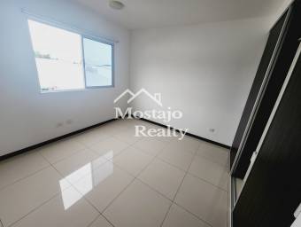 Venta de casa nueva, Condominio Piamonte, Brasil de Mora