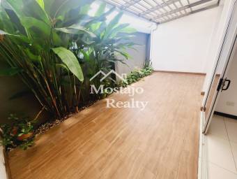 Venta de casa nueva, Condominio Piamonte, Brasil de Mora