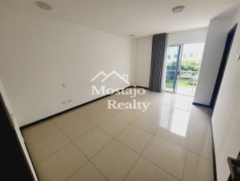 Venta de casa nueva, Condominio Piamonte, Brasil de Mora