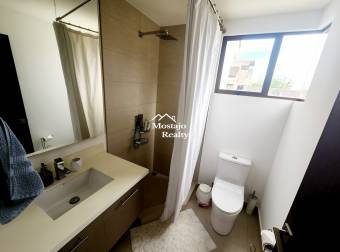 Venta de Casa esquinera, Condominio Parques del Sol, Santa Ana Venta de Casa esquinera, Condominio Parques del Sol, Santa Ana