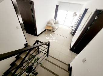 Venta de Casa esquinera, Condominio Parques del Sol, Santa Ana Venta de Casa esquinera, Condominio Parques del Sol, Santa Ana