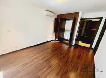 Venta de Apartamento en Condominio del Rio, Brasil de Santa Ana