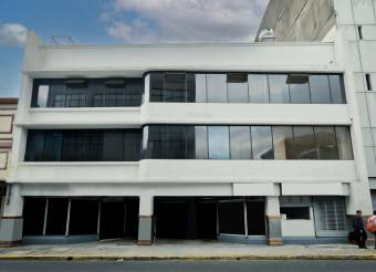 Se vende edificio en Carmen San José 25-504