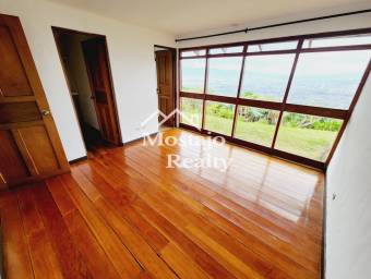 Venta de casa, espectacular vista, un nivel, San Antonio de Escazú, Costa Rica