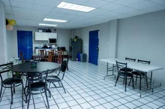 Se vende edificio en Carmen San José 26-321