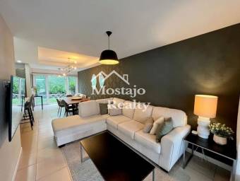 Venta de Casa, Condominio Lomas de Santa Ana, Santa Ana