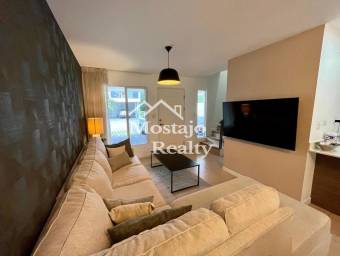 Venta de Casa, Condominio Lomas de Santa Ana, Santa Ana