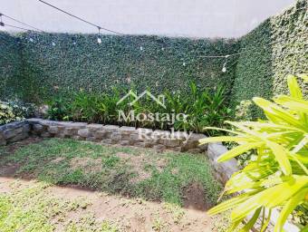 Venta de Casa, Condominio Lomas de Santa Ana, Santa Ana