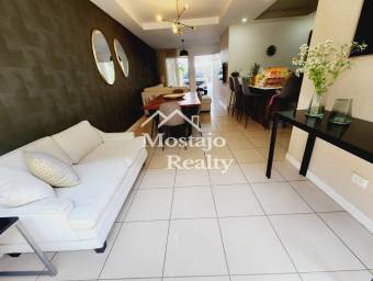 Venta de Casa, Condominio Lomas de Santa Ana, Santa Ana