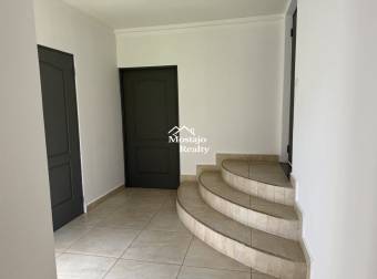 Venta de Casa Moderna e Inteligente, Hacienda Los Reyes, La Guácima, Alajuela