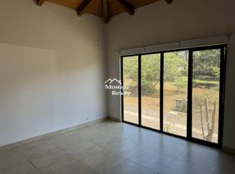 Venta de Casa Moderna e Inteligente, Hacienda Los Reyes, La Guácima, Alajuela