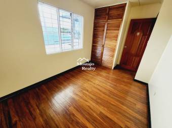 Venta de Casa grande para Negocio o Vivienda, San Pedro, Montes de Oca,